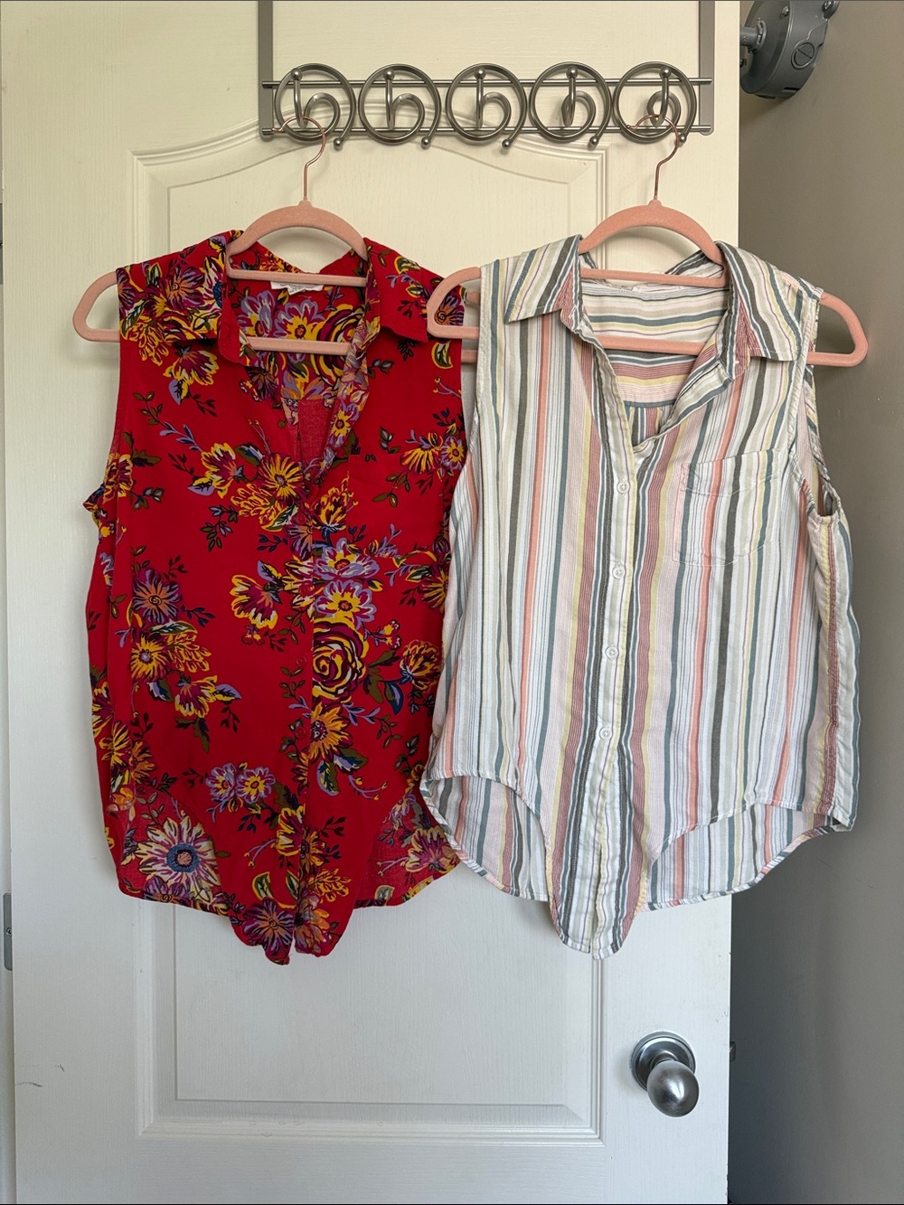 beachlunchlounge | Set of 2 | Sleeveless | Tanks